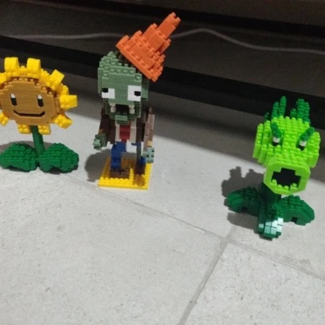 Piante VS Zombies Blocchi Picc - Kids Zombie Toys recensione e prezzo